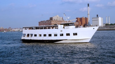 NYC charter yacht 101